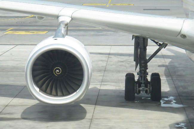 Nærbilde av flymotor.Foto