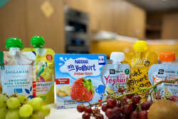 Samlebilde av alle produktene som er testet i Forbrukerrådets test av yoghurt til spedbarn.foto
